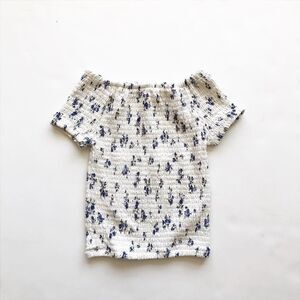 Urban kids blue floral smocked top EUC SP(7/8Y)